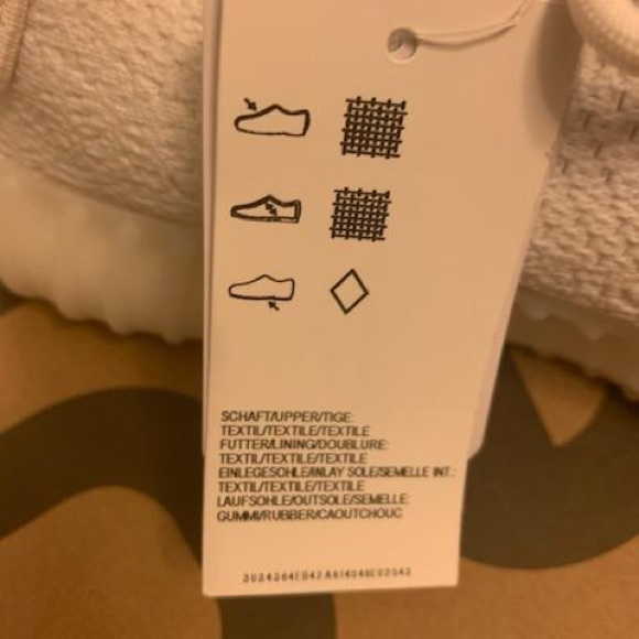 Adidas yeezy 350 v2 triple white